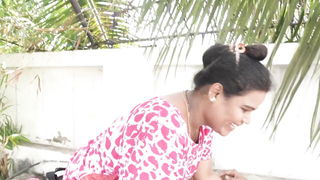 Indian cougar outdoor rail bondage xxx video