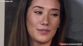 Freckled brunette close-up with Abella Danger kink sex video